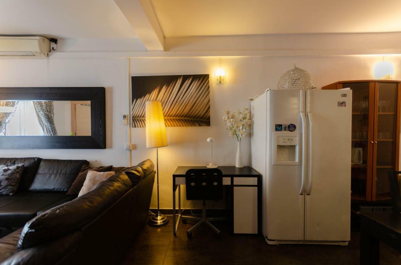 Apartment Amposta Барселона Екстериор снимка